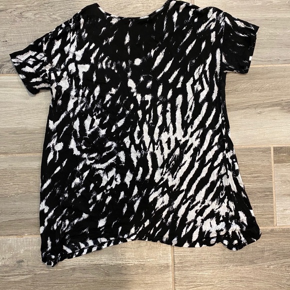 Kensie Blouse - Picture 3 of 3